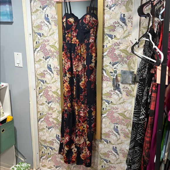 Band of Gypsies Black Floral Jumpsuit - Picture 3 of 5